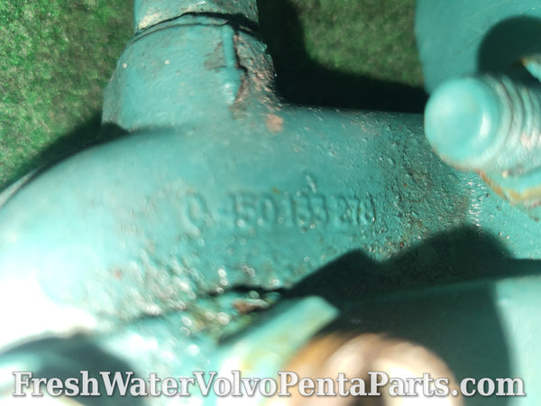 Volvo Penta KAD44 P-C Bosch 957 Diesel fuel filter mount