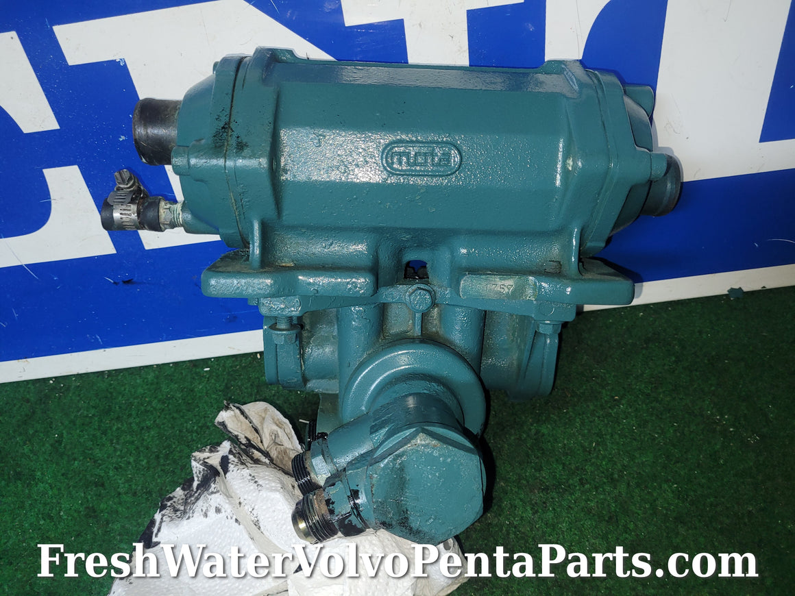 Volvo Penta 861757 oil filter Oil cooler heat exchanger 3581866  861757 861601 861600