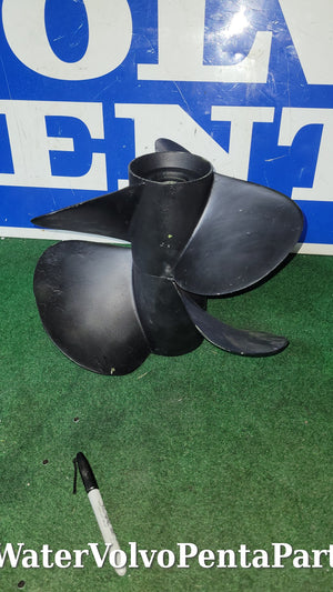 Volvo Penta Dual Propellers Aluminum B6 854826