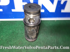 Volvo Penta KAD44P-C , 300 Cylinder sleeve kit 3817861 Piston Rod