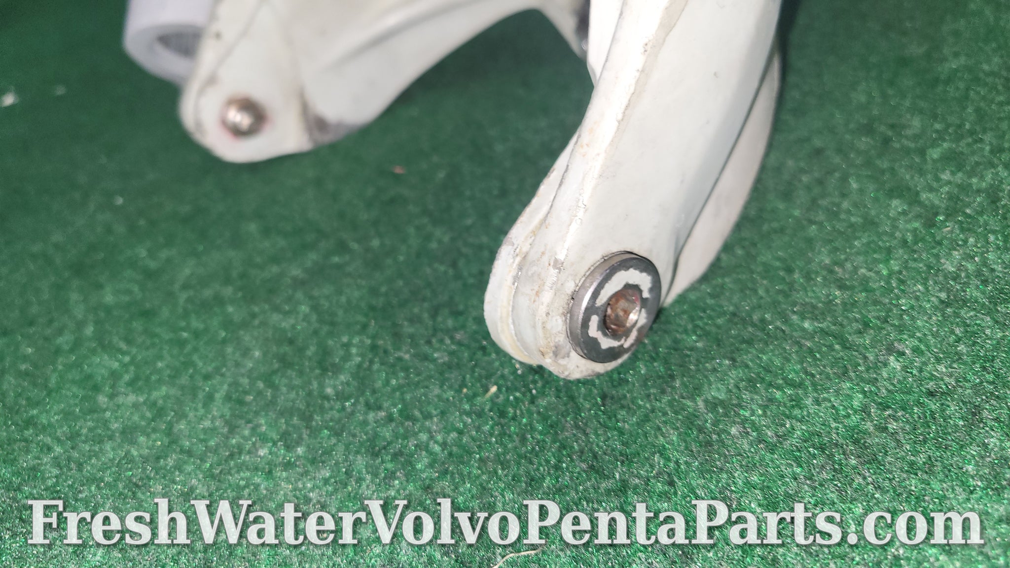 Volvo Penta 280 (290 Dp-A no trim) steering helmet and fork