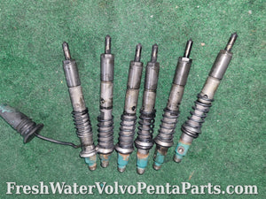 Volvo Penta KAD44 P-C 6 diesel injectors running take outs parting out motors