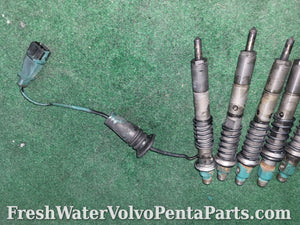 Volvo Penta KAD44 P-C 6 diesel injectors running take outs parting out motors