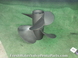 Volvo Penta B3 Aluminum prop set propellers 854832 and 854824