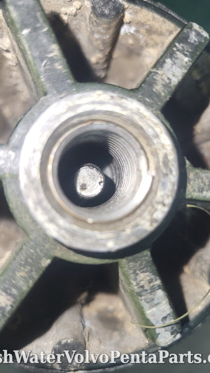Volvo Penta DP prop cone Dp-A 290dp 280dp Dp-C SMALL center bolt 872614