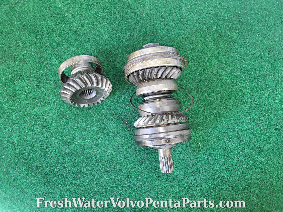 Volvo Penta DpS Dps-M Dp-Sm upper gear set and cone clutch 1.95 p/n 3856996