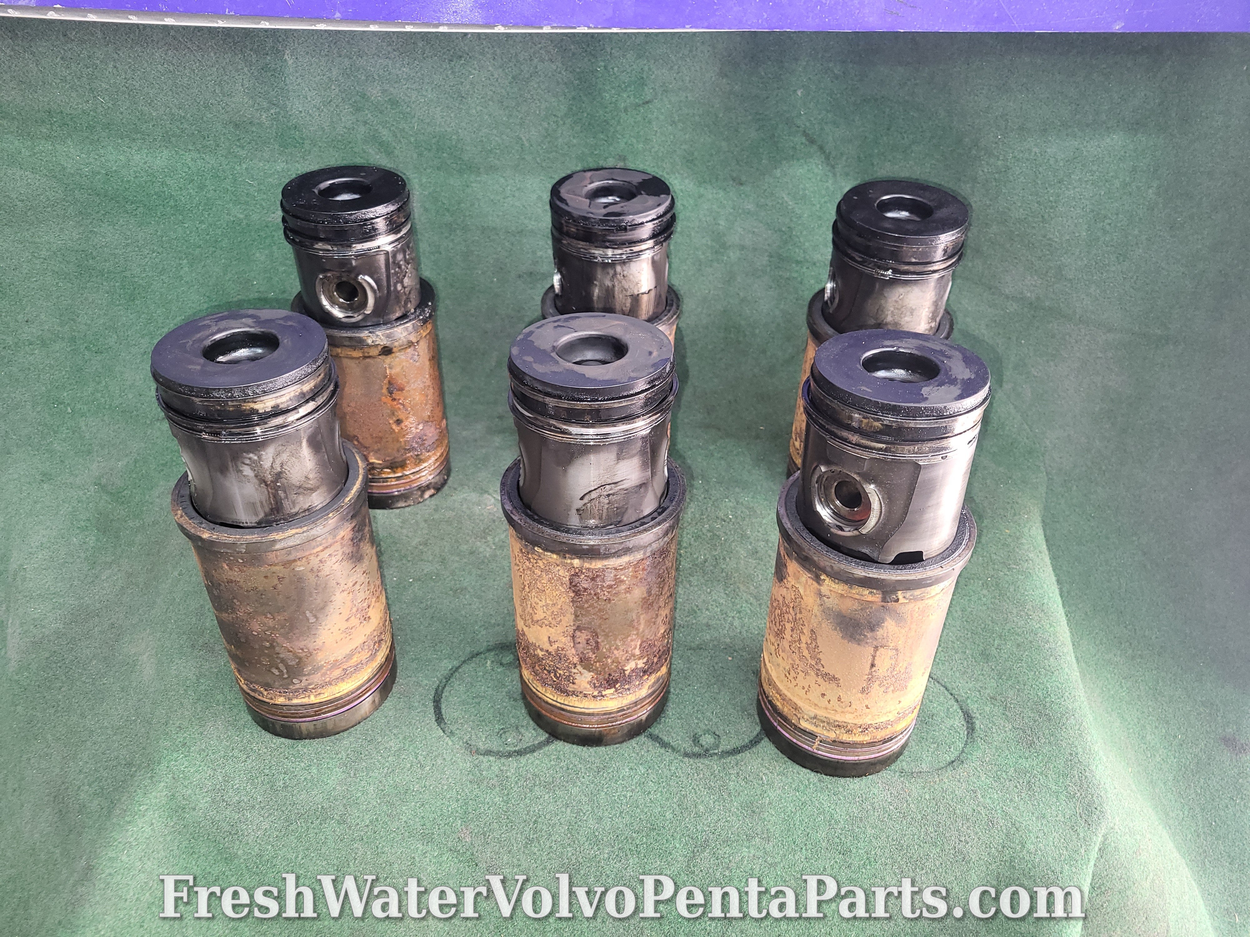 Volvo Penta KAD44P-C 300 Cylinder Sleeve kit 3817861 Piston