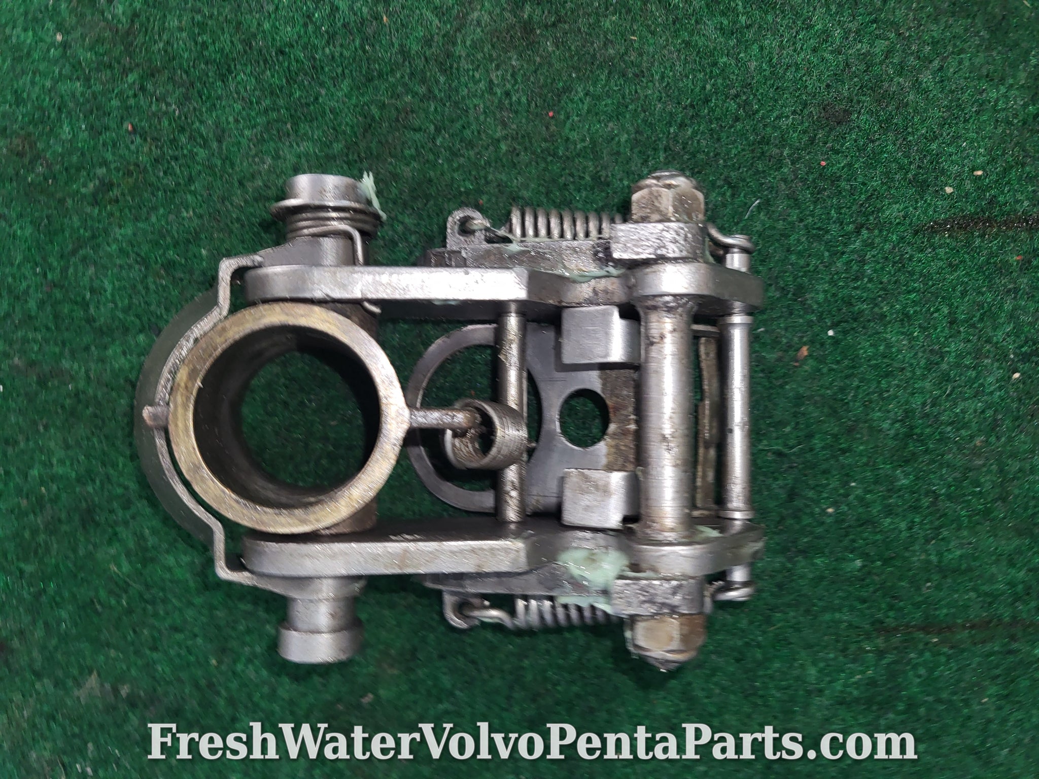 Volvo Penta 290 Sp Dp A, B Transom Shoulder Pivot Pins 853175 Set 18mm Volvo Penta 290 Sp Dp A, B Transom Shoulder Pivot Pins 853175 Set 18mm