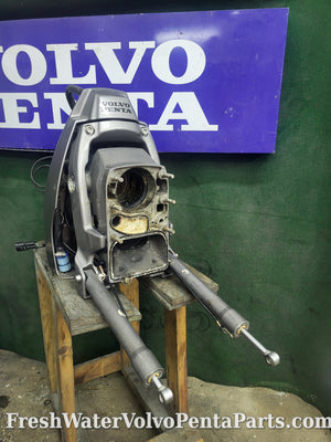 Volvo Penta Dps-B Dps-A Sx-A transom shield with Trim pump and Cylinder 3869478