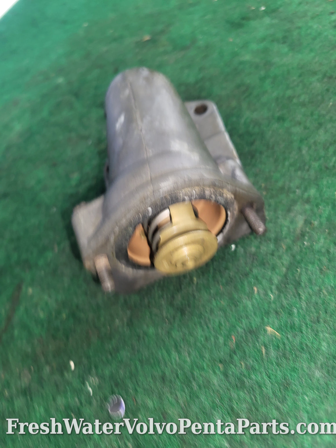 Volvo Penta aq171C thermostat housing with Thermostat 877580 855462