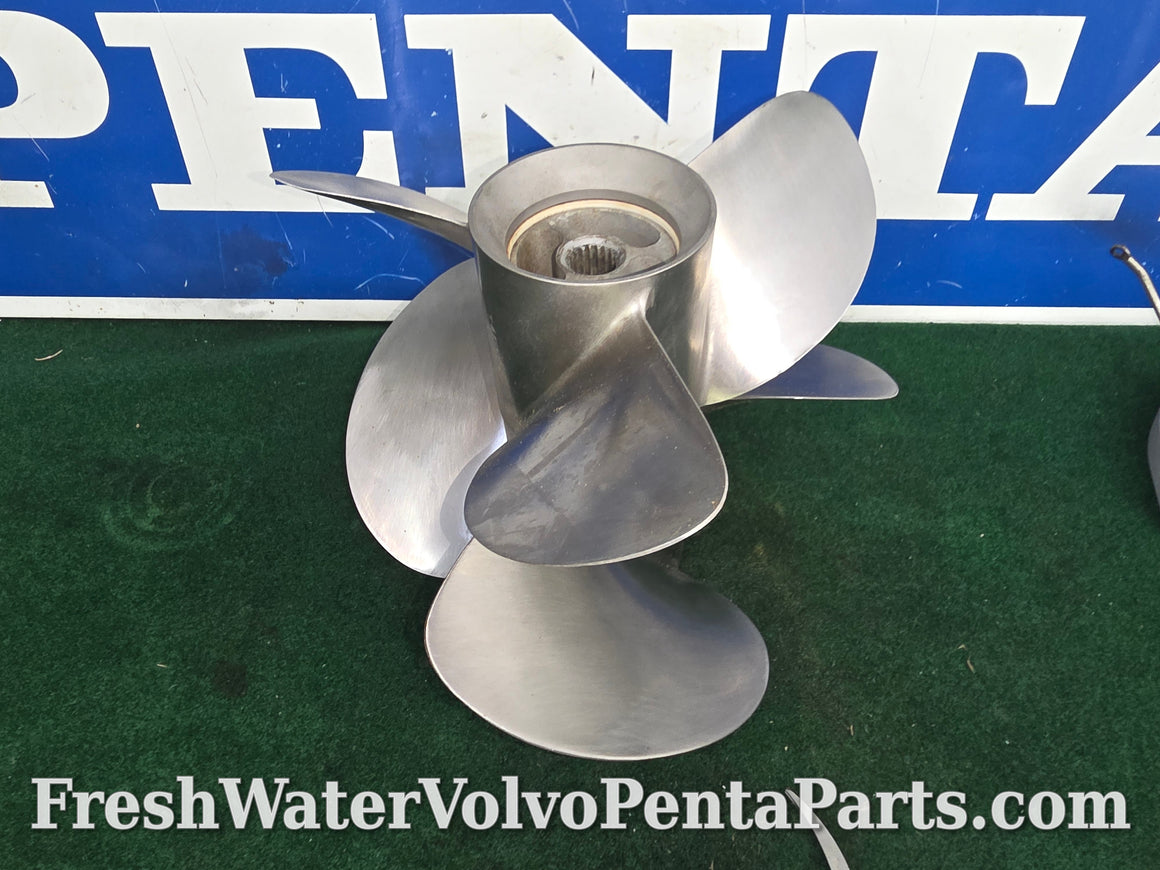 Volvo Penta F5 Stainless Propellers Dpsm Dps Dps-M balanced 3851465 3851475