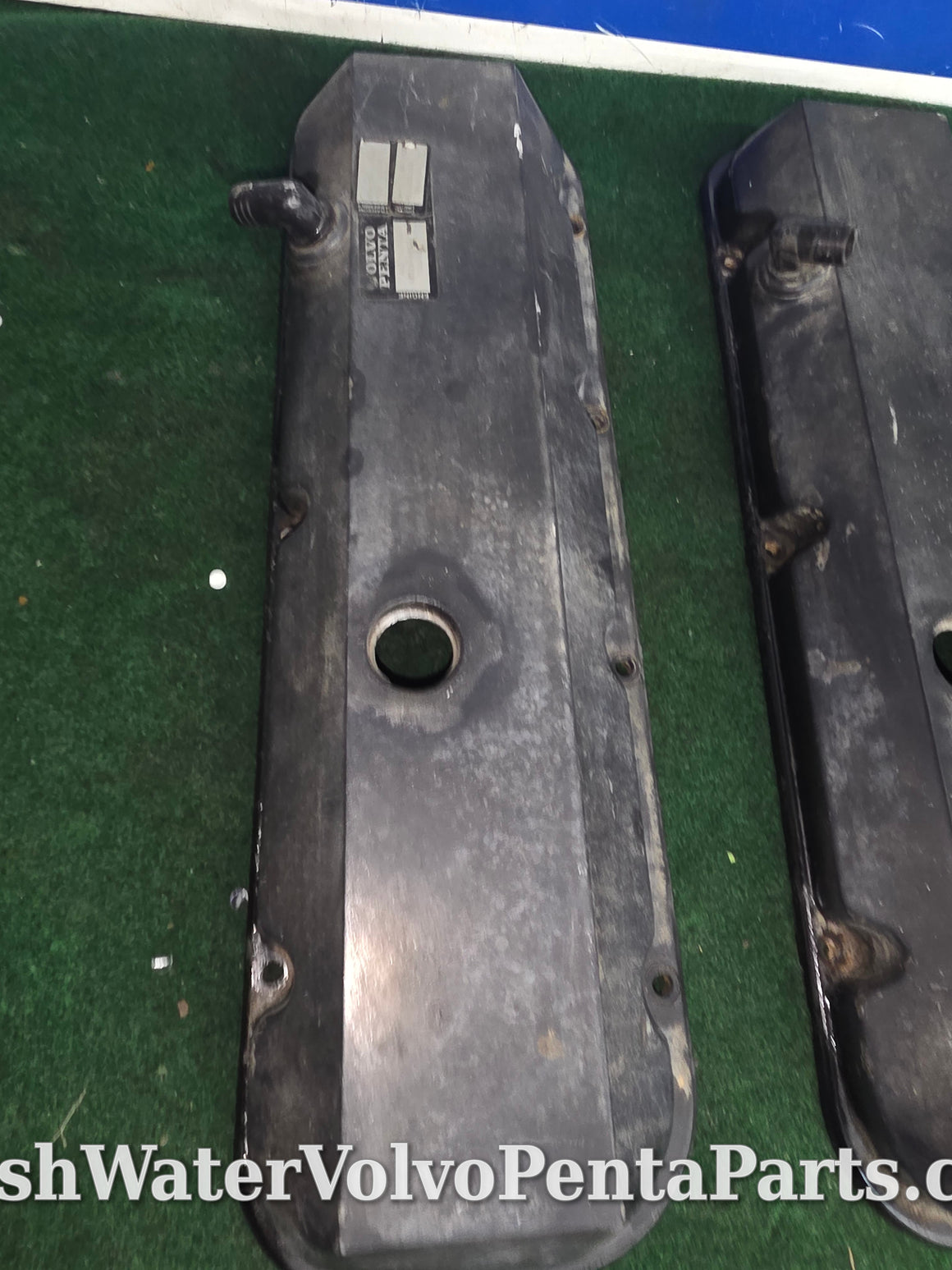 Volvo Penta Big block low rise 7.4L 454 marine  valve covers 7.4 gsi 14097036 811587