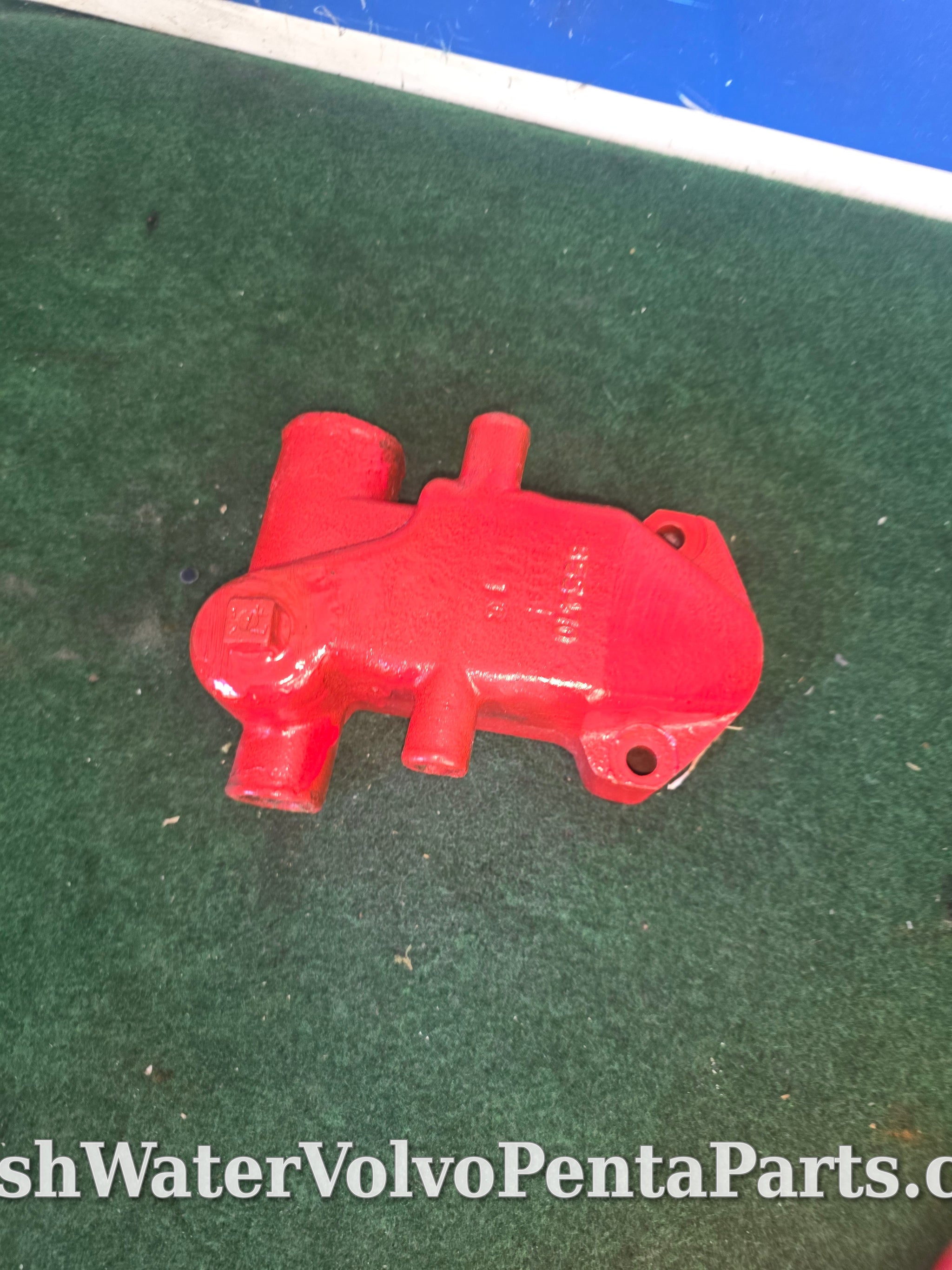 Volvo Penta V8 305 350 5.0L 5.7L GM  thermostat housing 855470