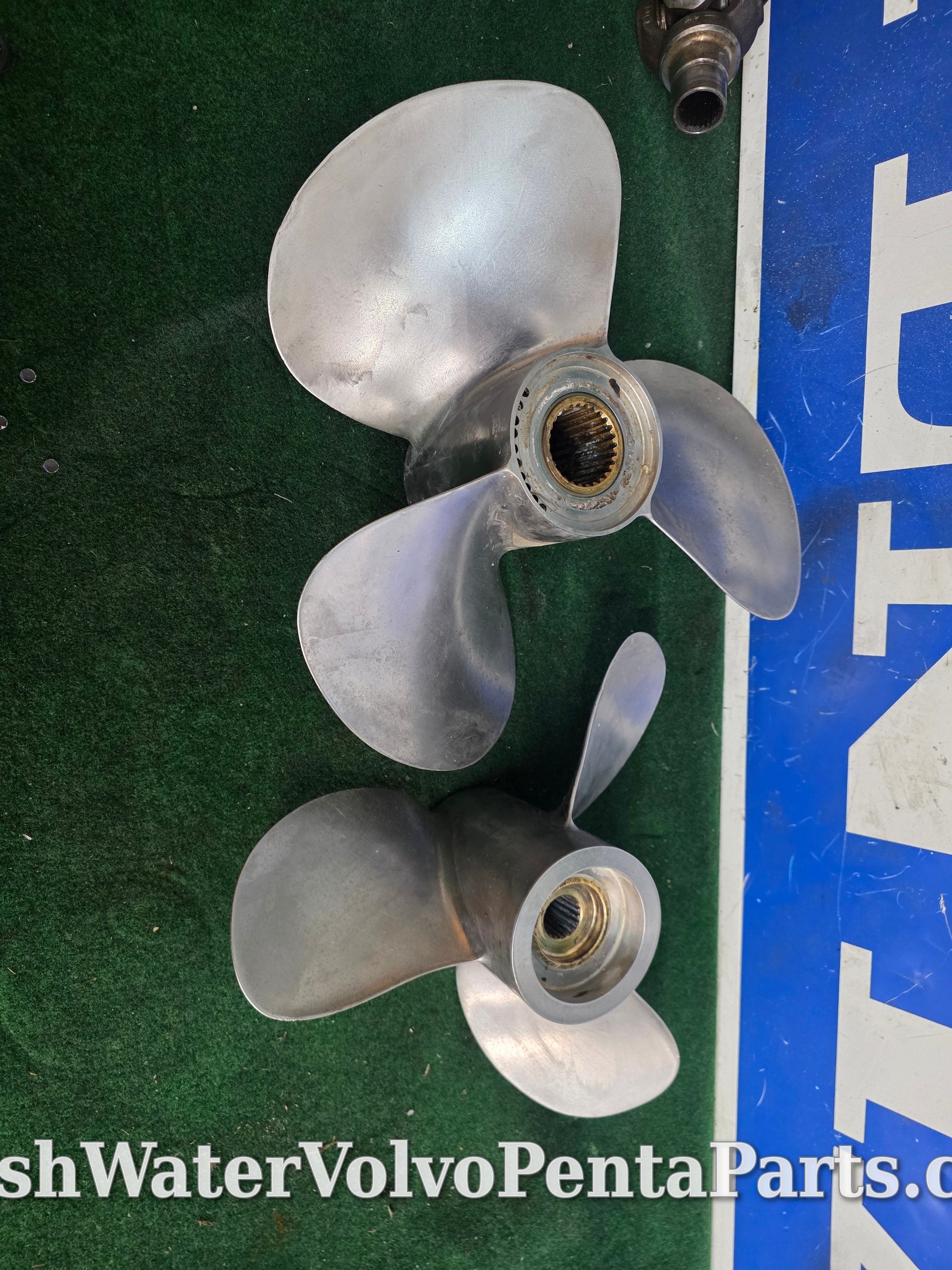 Volvo Penta Stainless Steel C4 Bronze hubs Dp-C C1 DP-D1 Dp-E 290 Dp-A propellers props Dp