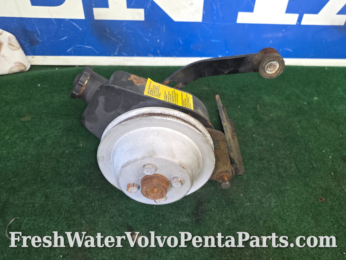 Volvo Penta AQ 151 131 Power steering pump with bracketing B230 230 B AQ171 AQ151 AQ131