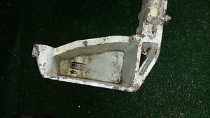 Volvo Penta aq 280T 280pt  Hydraulic trim ram brace 850917  280 PT 280 T