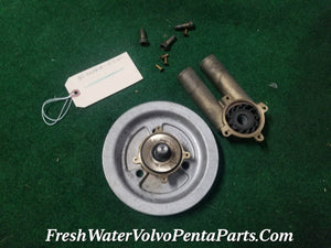 New Volvo Penta 4.3GS Raw water Pump P/n  21214596  3862487, 3812697, 3858229