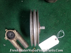 New Volvo Penta 4.3GS Raw water Pump P/n  21214596  3862487, 3812697, 3858229