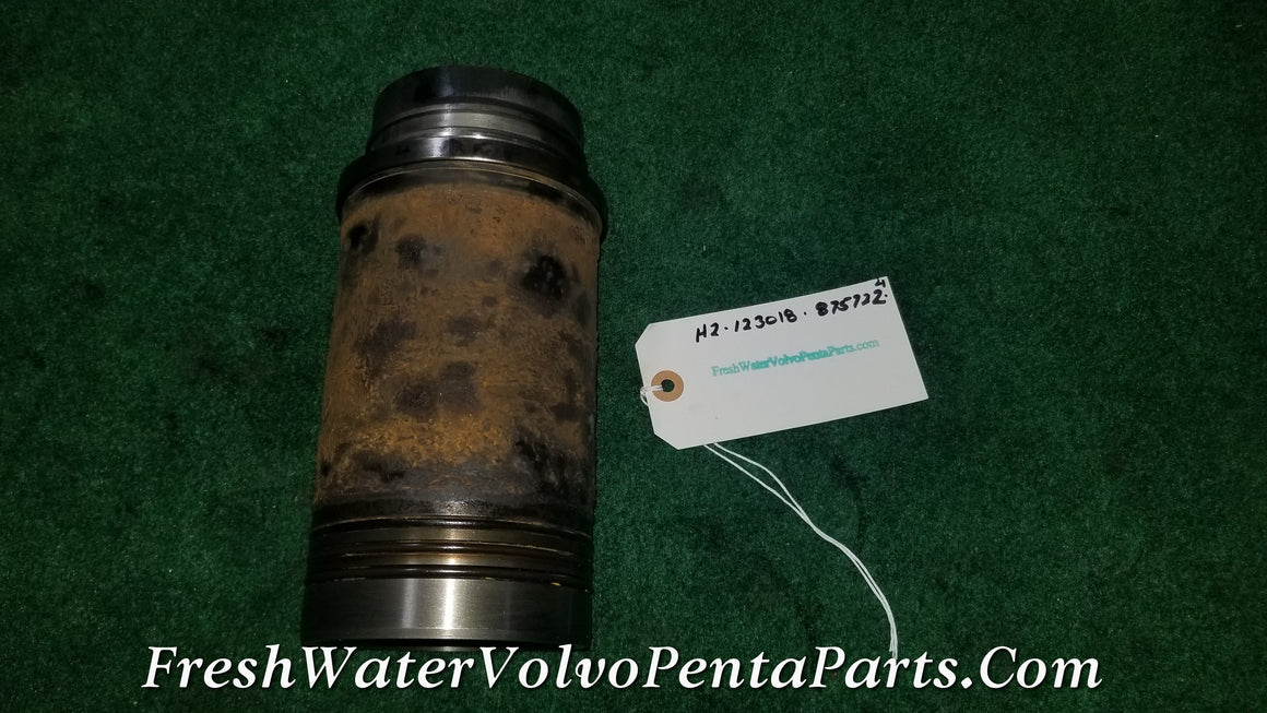 Volvo Penta AQAD40 B Cylinder Liner Kit Sleeve & piston assembly 875722 Cylinder 4