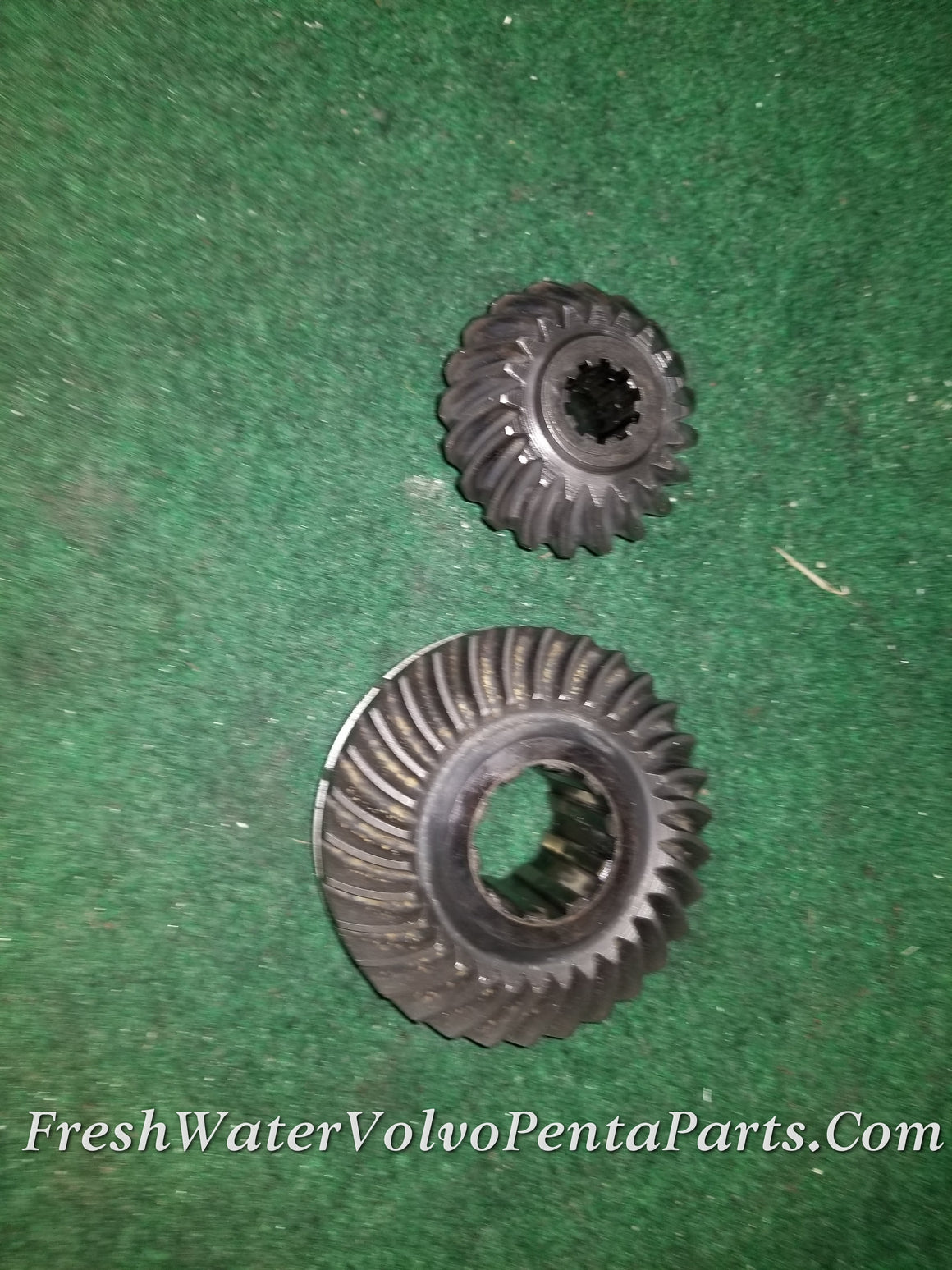 Volvo Penta 270 275 280 290 V8 Gear Set 1.61 to 1 Pn. 832624-2