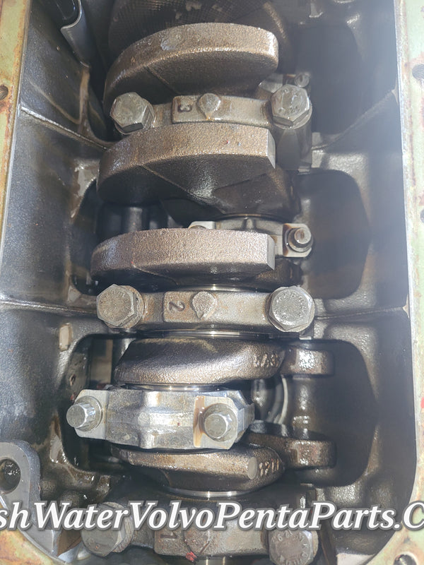 Volvo Penta B230 2.3L Short block 1987 Low hours AQ131 4 cylinder Rotating assembly