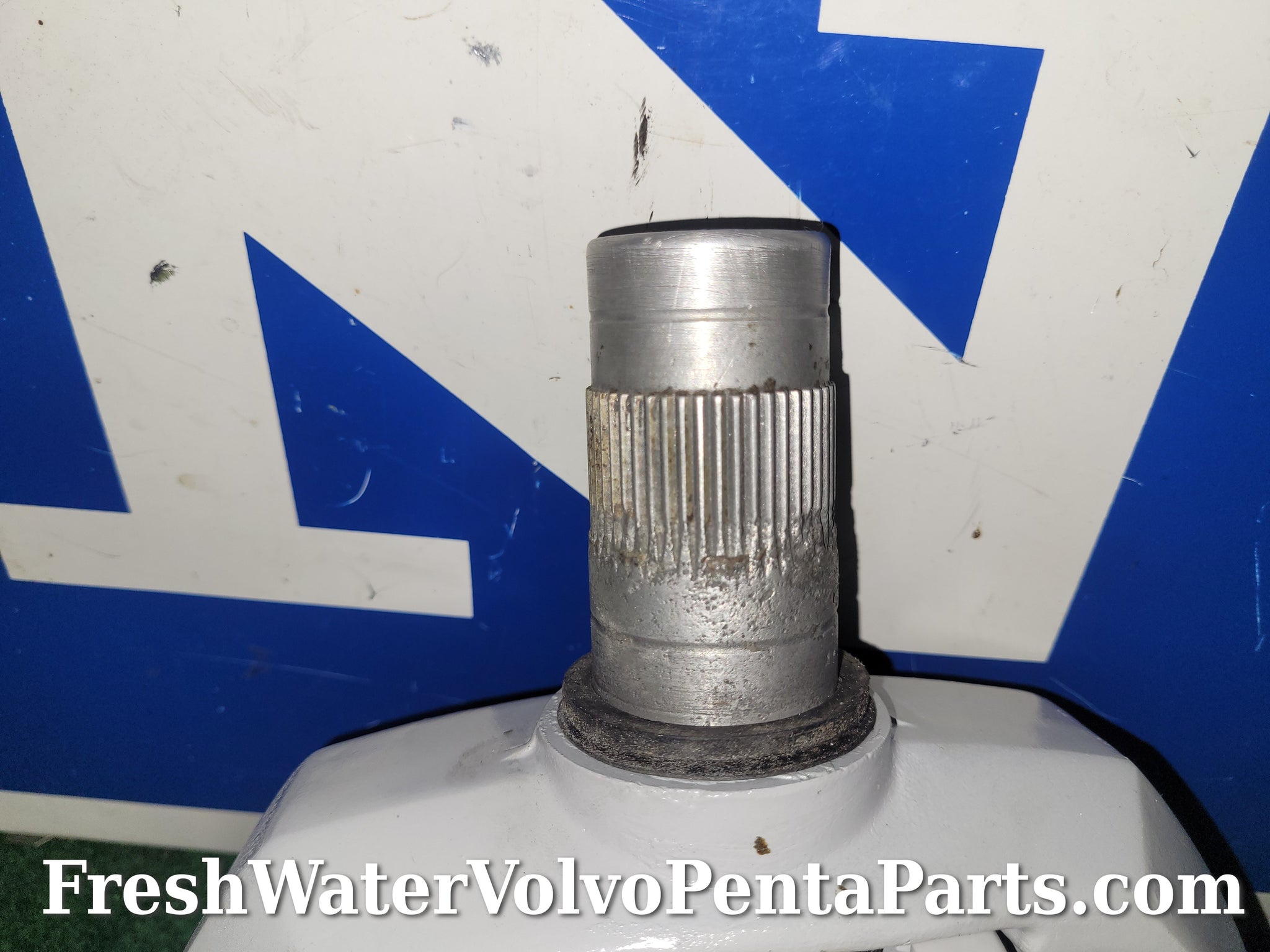 Volvo Penta 280 (290 Dp-A no trim) steering helmet and fork