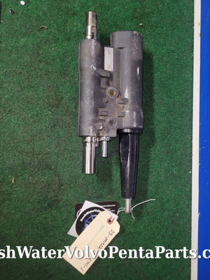 VOLVO PENTA REBUILT DP-A DP-B 290 POWER STEERING ACTUATOR ASSIST RAM 852741 $100 BUY BACK