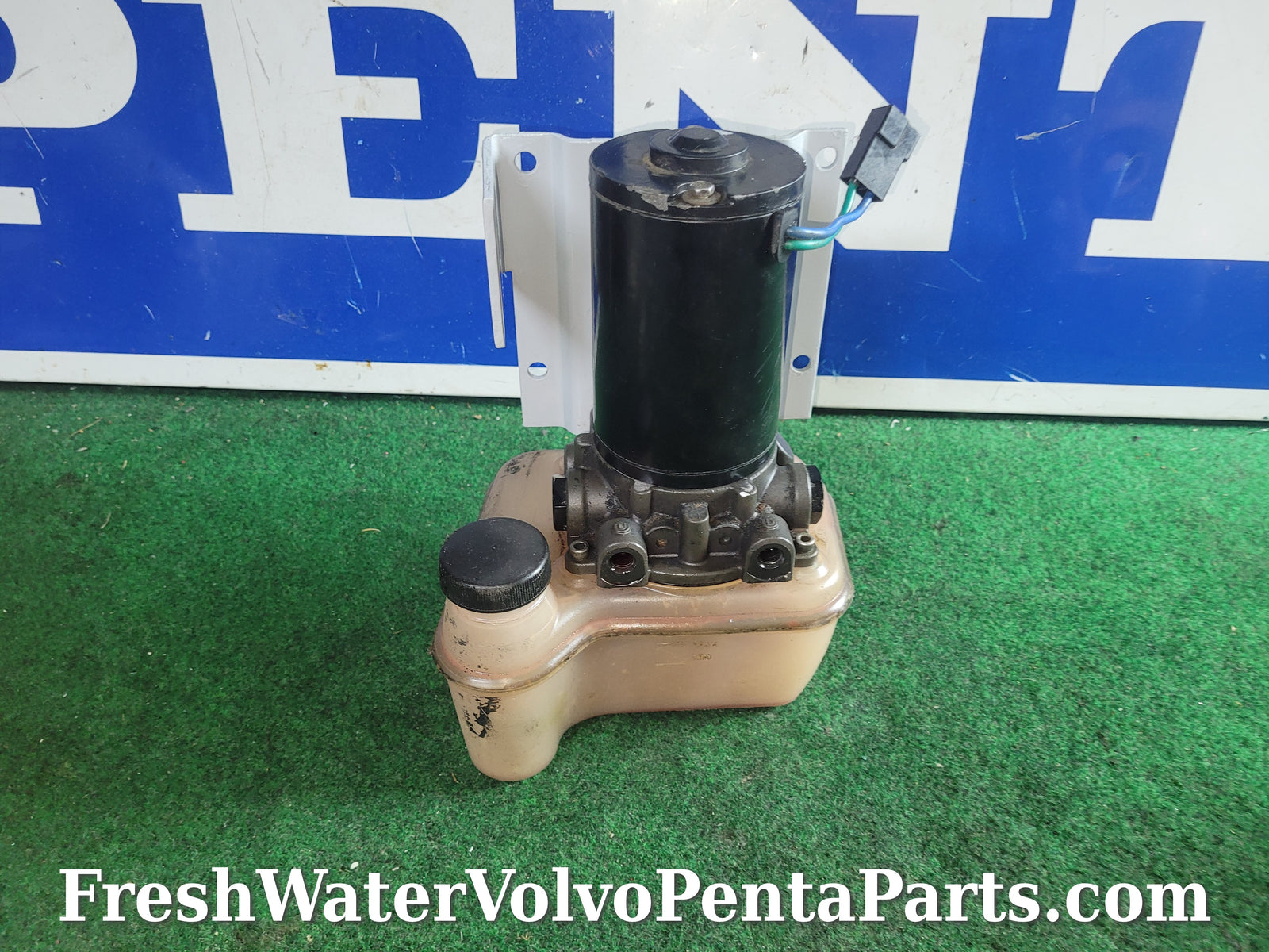 Volvo Penta Hydraulic tilt & trim pump aq 290 Dp-a Dp-C w External res ...