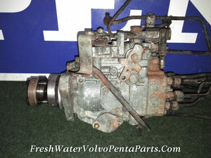VOLVO PENTA TAMD40 B FUEL INJECTION PUMP WITH FUEL LINES 867739 ,867756, 867766